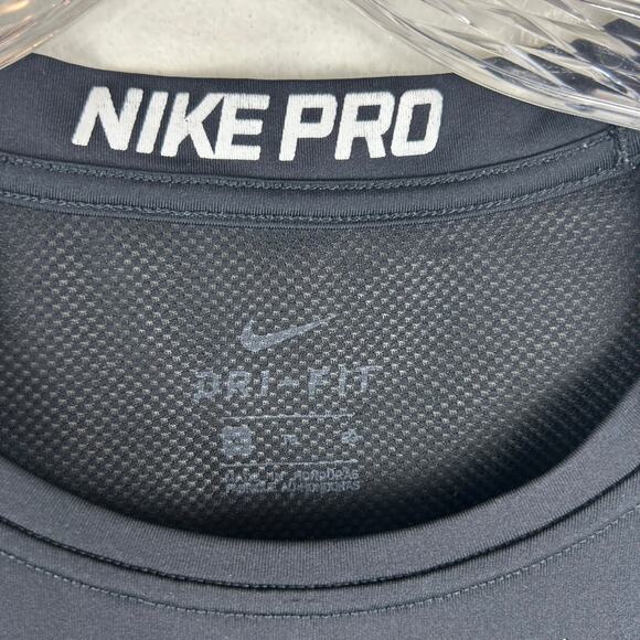 Nike Pro Men's Tank Top Size XL Black Mesh Shoulders Athletic Workout Gym - Picture 2 of 6